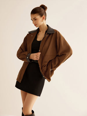Amber | Oversized Jack in Camel met Lederen Details