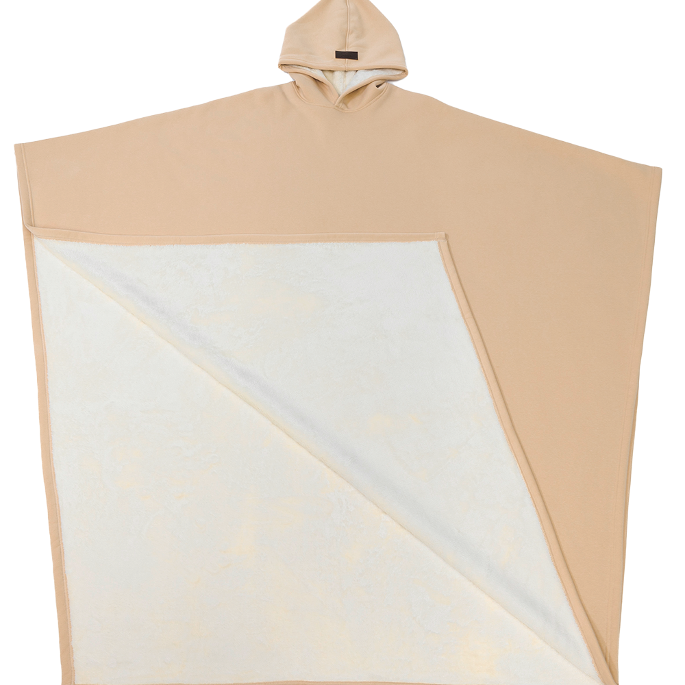 Patricia™ Luxe Fleece Poncho met Capuchon