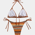 Lainie | Triangle-bikini-set met etnisch patroon en verstelbare bindbanden