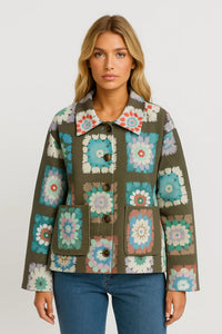 Trendy Korte Jas met Print en Knoopsluiting en Kraag