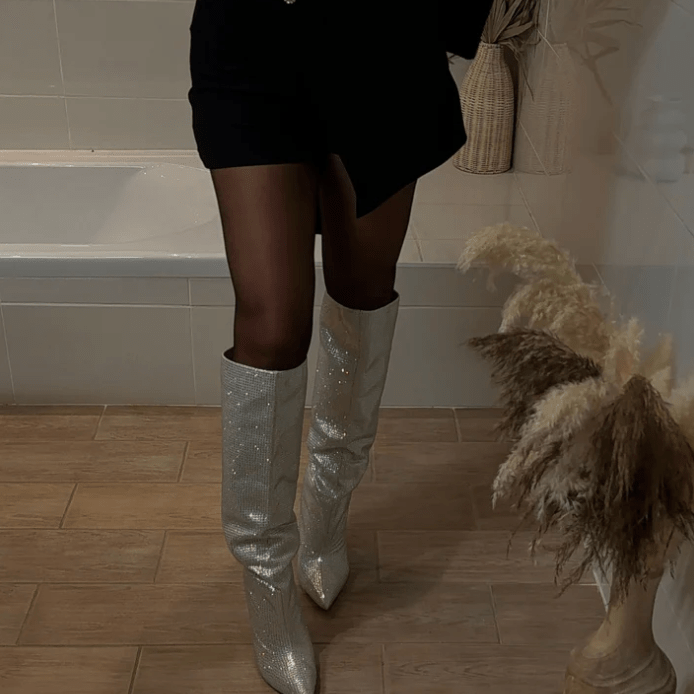 Chloé | Luxe Overknee-Stiefels met Strassdetails