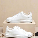 Minimalistische witte sneakers – Perfect voor elke gelegenheid