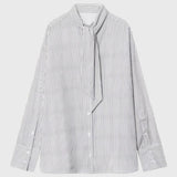 Minimalistische Gestreepte Blouse met Strikdetail