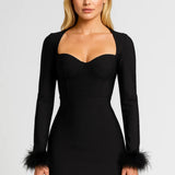 Elegante Bodycon Mini Jurk met Vierkante Hals en Lange Mouwen