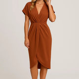 Elegante Midi Wikkeljurk met V Hals en Korte Mouwen
