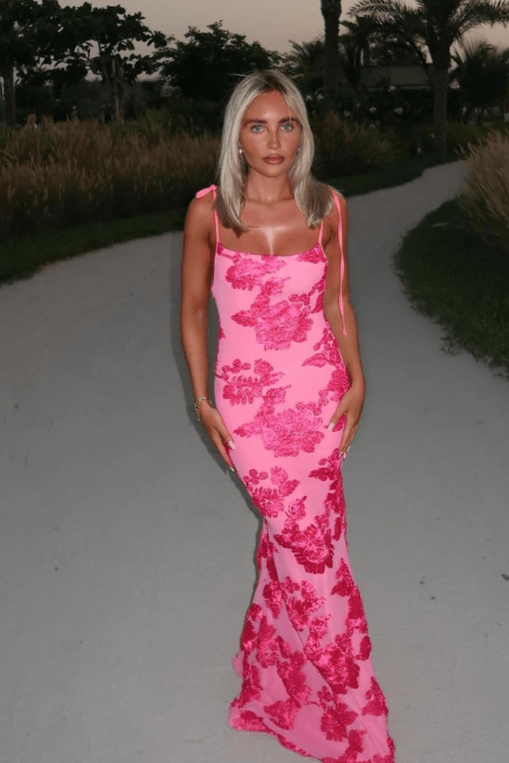 Ziska | Figuuraccentuerende Roze Bloemen Maxikleed - Elegant met Romantische Flair