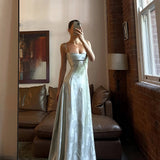 Maddy | Elegante Dames Maxikleed met Spaghettibandjes & Bloemenpatroon