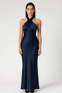 Elegante Halter Maxi Jurk met Open Rug