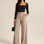 Elegante Wide-Leg Broek in Beige – Minimalistische Stijl voor Elke Gelegenheid