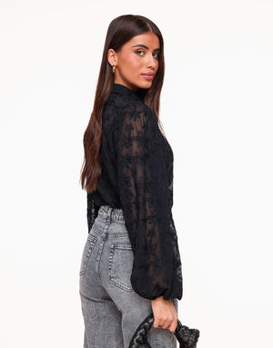 Elegante transparante blouse met bloemenpatroon – Zwart