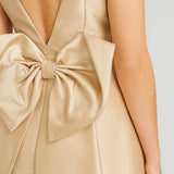 Champagne Elegante Mini Jurk met Strik