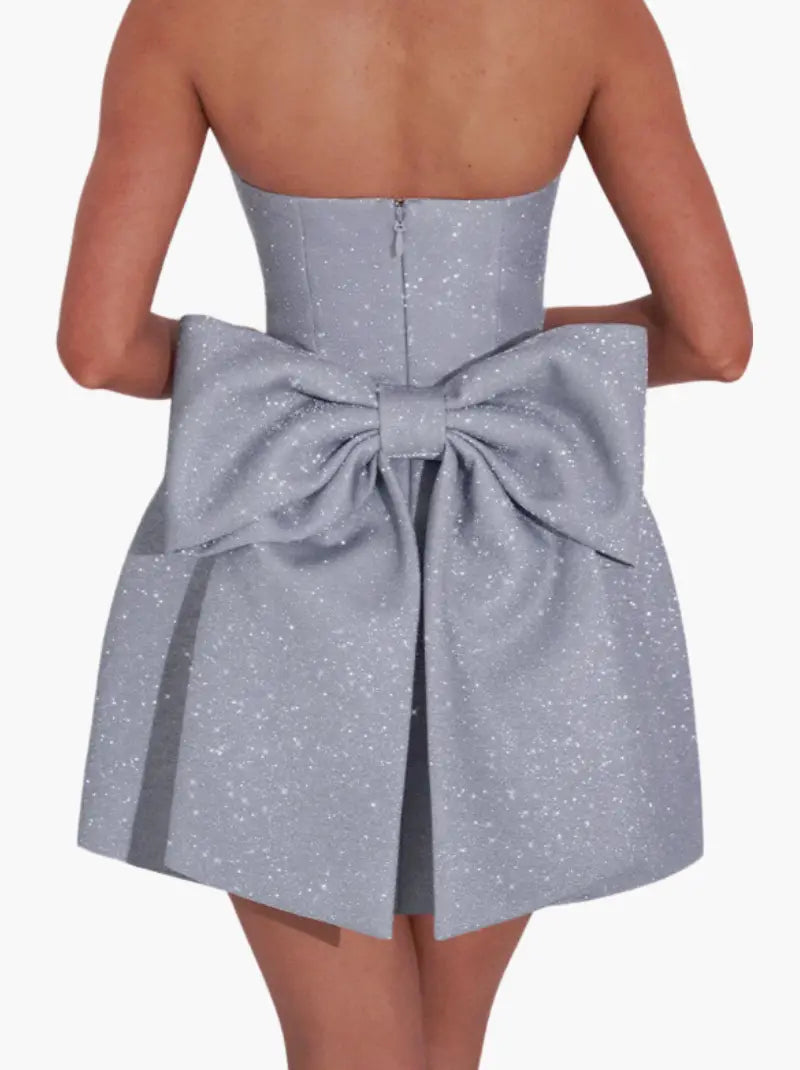 Emma | Glanzend Minikleed – Stralende Elegantie voor Onvergetelijke Nachten
