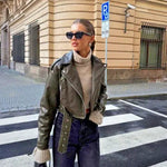Jenne | Oversized Cropped Bikerjacke van Kunstleer met Riem