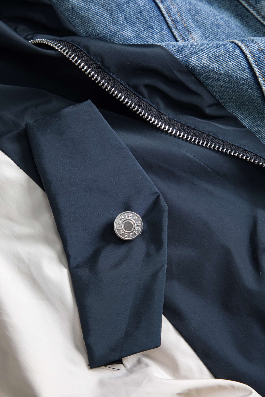 Jade | Patchwork-jack met denim- en nylon-elementen – Casual en uniek