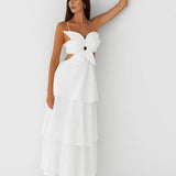 Elegante Maxi Jurk met Cut Out Detail en Gelaagde Rok
