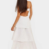 Elegante Maxi Jurk met Cut Out Detail en Gelaagde Rok