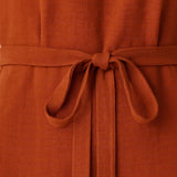 Elegante Mouwloze Midi Jurk met Tailleband