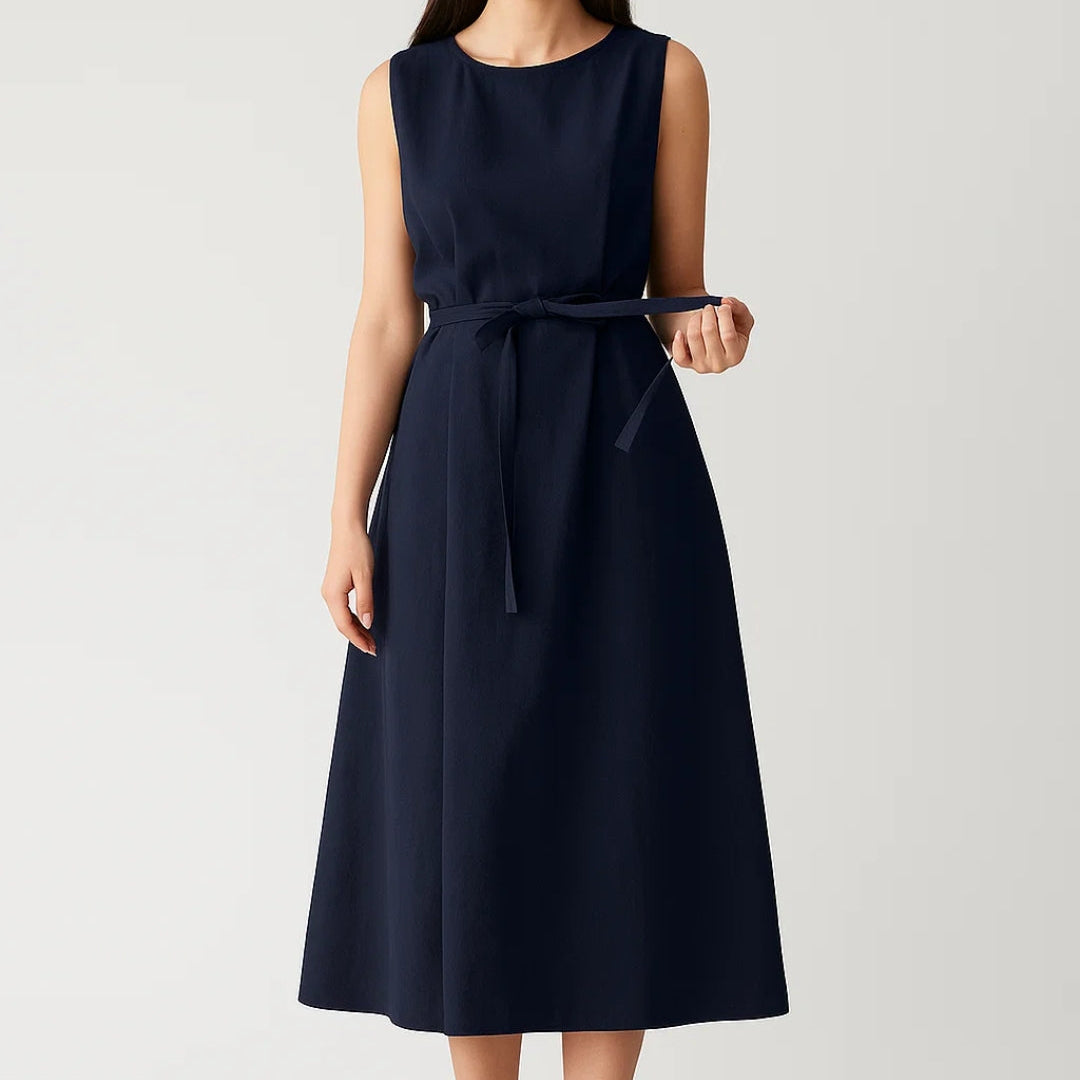 Elegante Mouwloze Midi Jurk met Tailleband