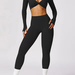 Livia | Langarm-Crop-Top met Twist-Detail