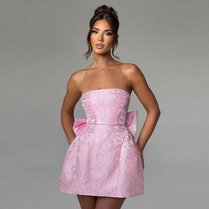 Champagnekleurige Mini-Cocktailjurk – Off-shoulder Avondjurk met Strikdetail