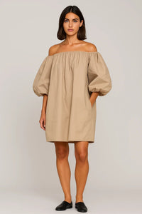Beige Off Shoulder Mini Jurk