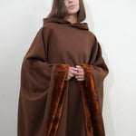 Luxe™ Fleece Poncho met Capuchon