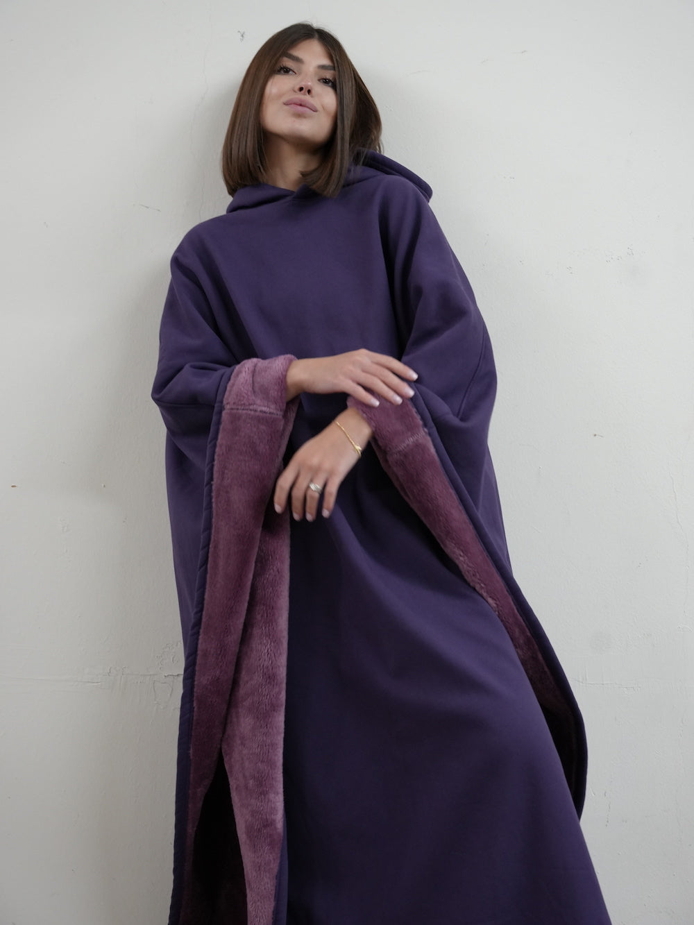 Luxe™ Fleece Poncho met Capuchon