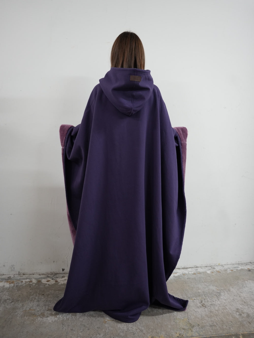 Luxe™ Fleece Poncho met Capuchon