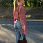 Transparante Volantblouse in Bruin – Feminin, Elegant & Uitgesproken