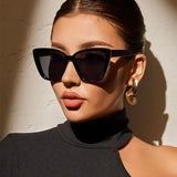 Cat Eye Zonnebril met UV Bescherming en Trendy Design