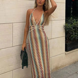 Boho Maxijurk met Retro Golfpatroon & Halter – Rugloos & Figuuraccentuerend