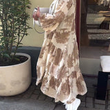Maxi-jurk met print, volantmouwen & staande kraag – Stijlvol & Luchtig