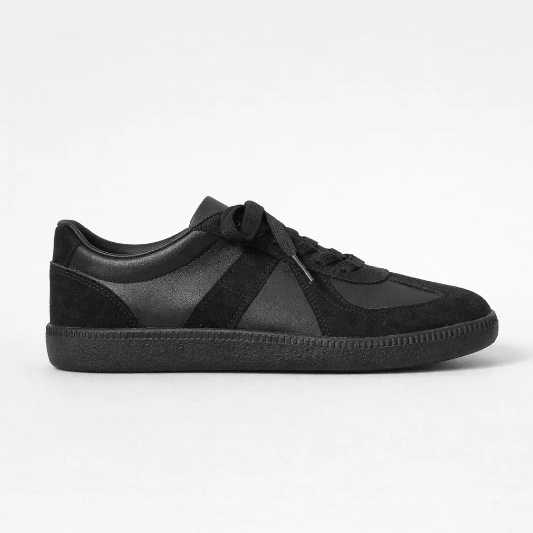 Retro Sneakers met Suède Details en Comfortzool