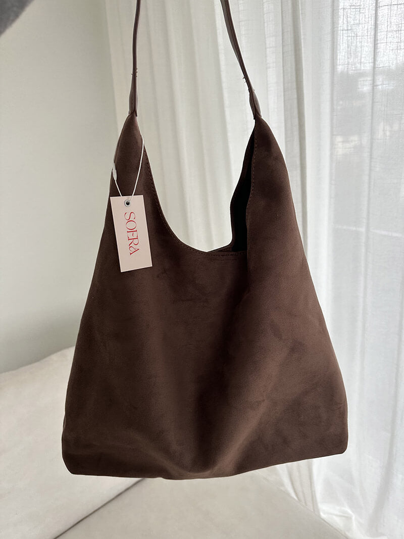 Olga | Minimalistische Schoudertas van Suède