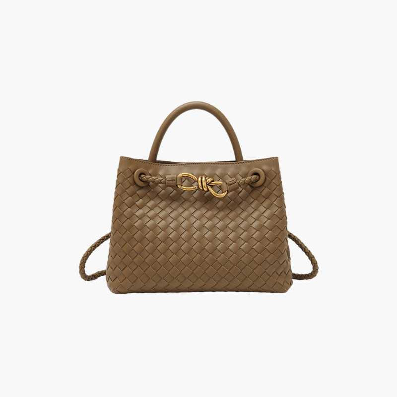 Carlee | Gevlochten Mini-Tas met Elegante Accent
