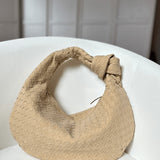 Elicia | Gevlochten Hobo-Tas met Knoopdetail – Stijlvol en Uniek