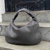 Charlyne | Grote gevlochten Hobo-tas