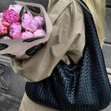 Charlyne | Grote gevlochten Hobo-tas