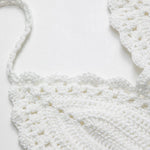 Nora | Witte Handgehaakte Boho-Crop-Top met Halter en Verstelbare Bindbanden
