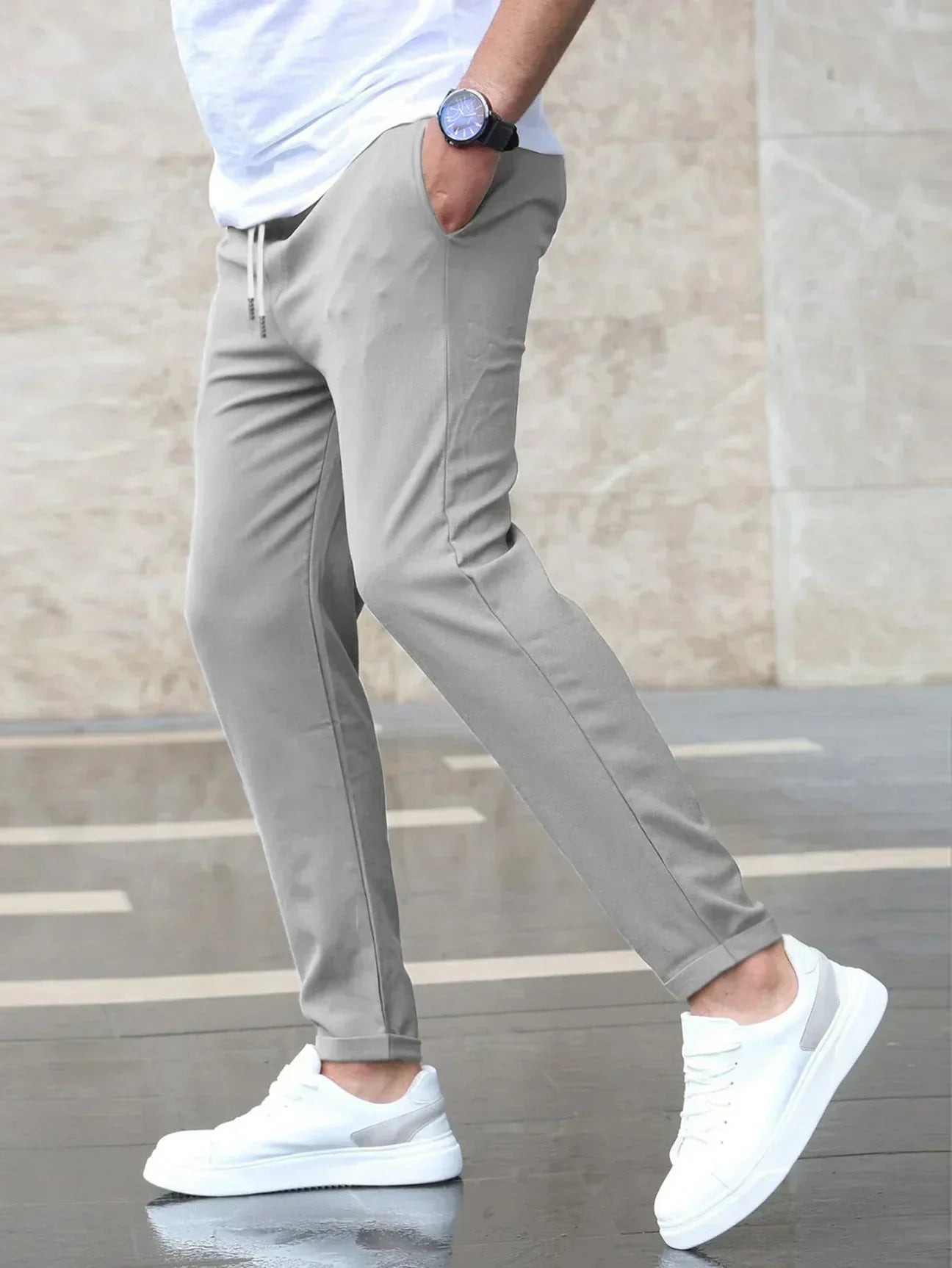 Atlden | Slim Fit Joggingbroek met Tunnelkoord