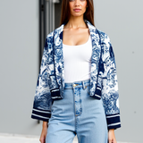 Flora | Geblümte Steppjacke met blauwe print – Stijlvol en gezellig