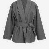 Elegante Overslag Jas met Tailleband en Sjaalkraag
