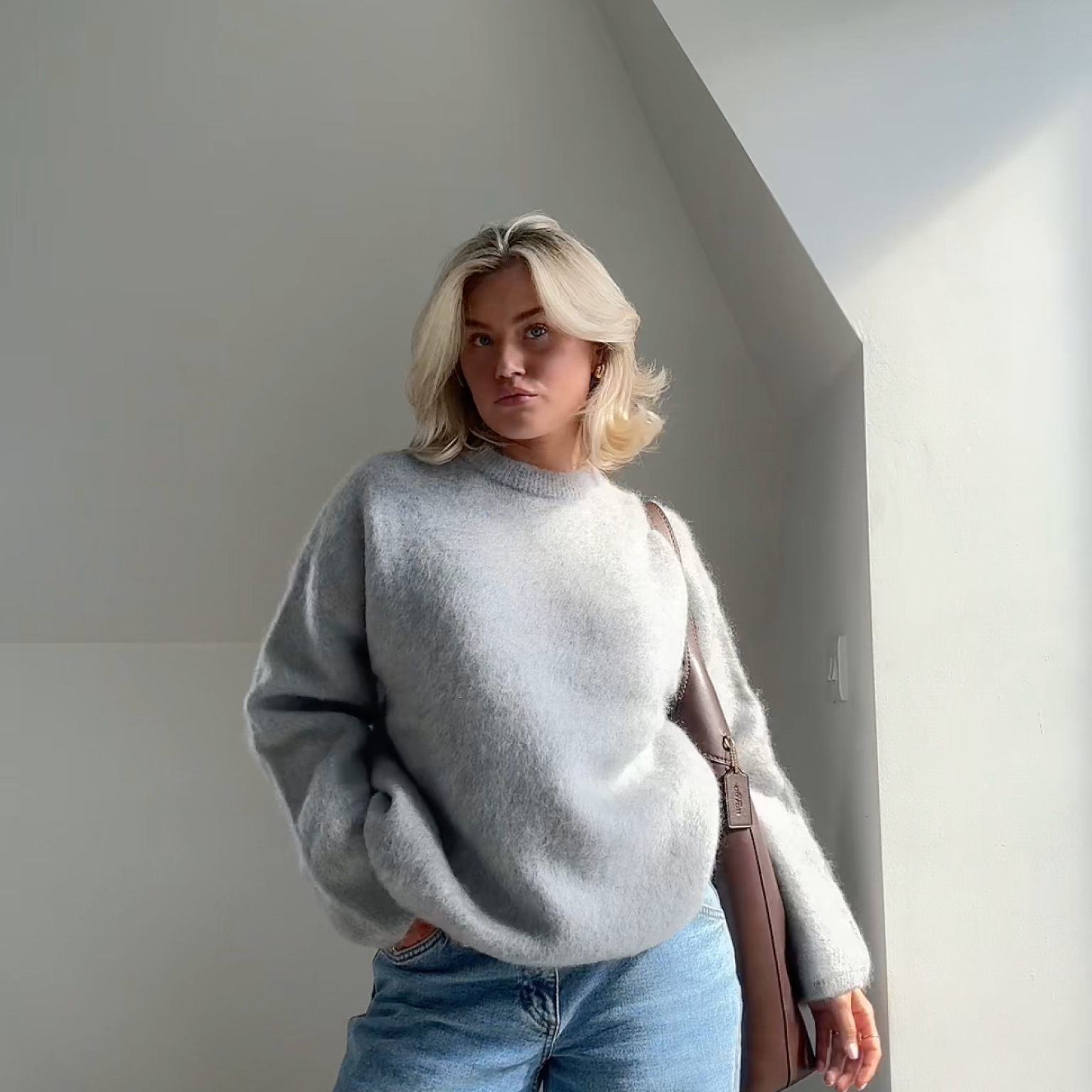 Noa | Comfy Crewneck sweater