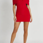 Elly | Off-shoulder Minikleed met Strikdetail