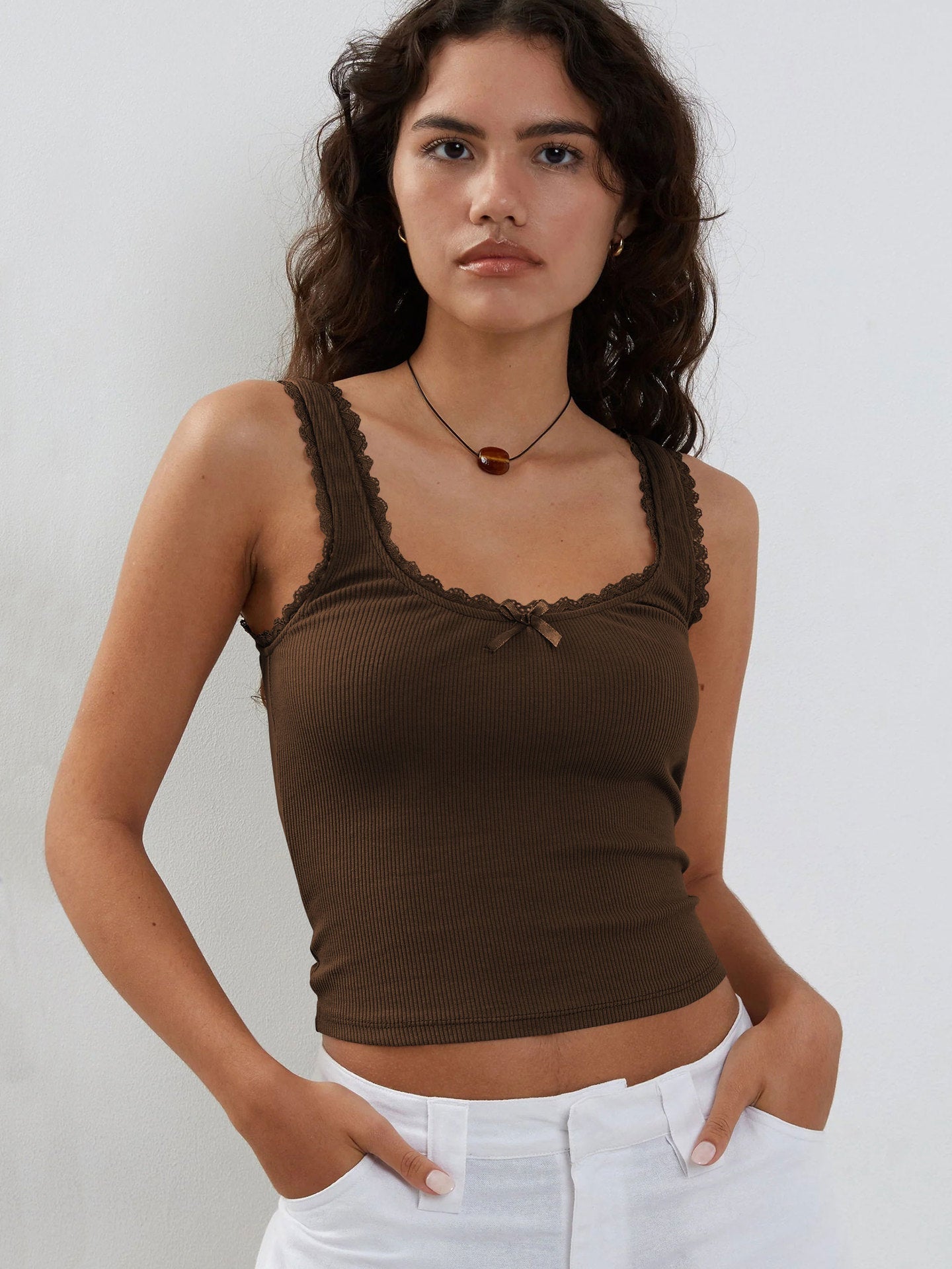 Lea | Romantisch Ribb Tanktop met Kantafwerking