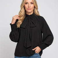 Elegante Blouse met Strikdetail en Losse Pasvorm