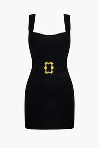 Amara | Elegante Zwarte Minidress met Gouden Ceintuur – Tijdloze Raffinement voor Stijlvolle Optredens