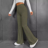 Dames broek – hoge taille slim fit met flared pijp & geribbelde stretchstof