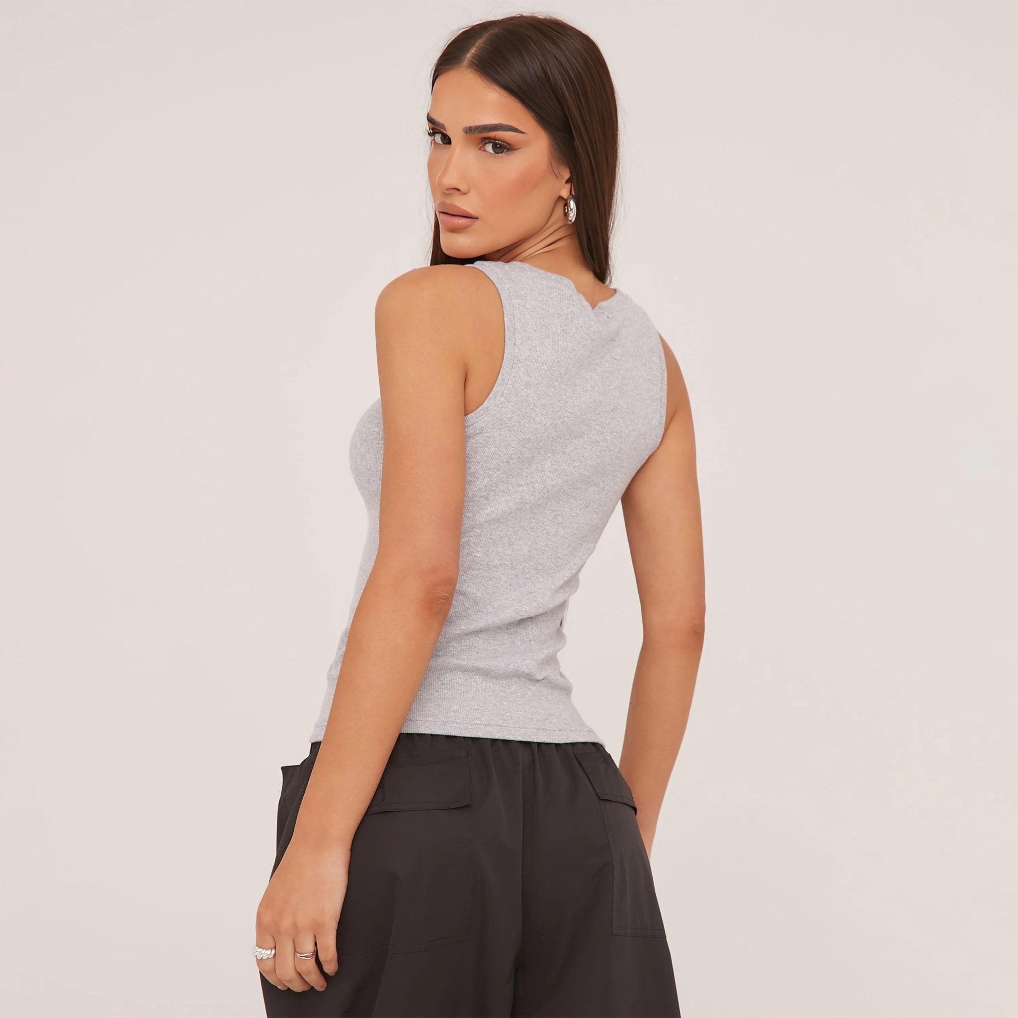 Lina | Geribbelde Tanktop met Borduring