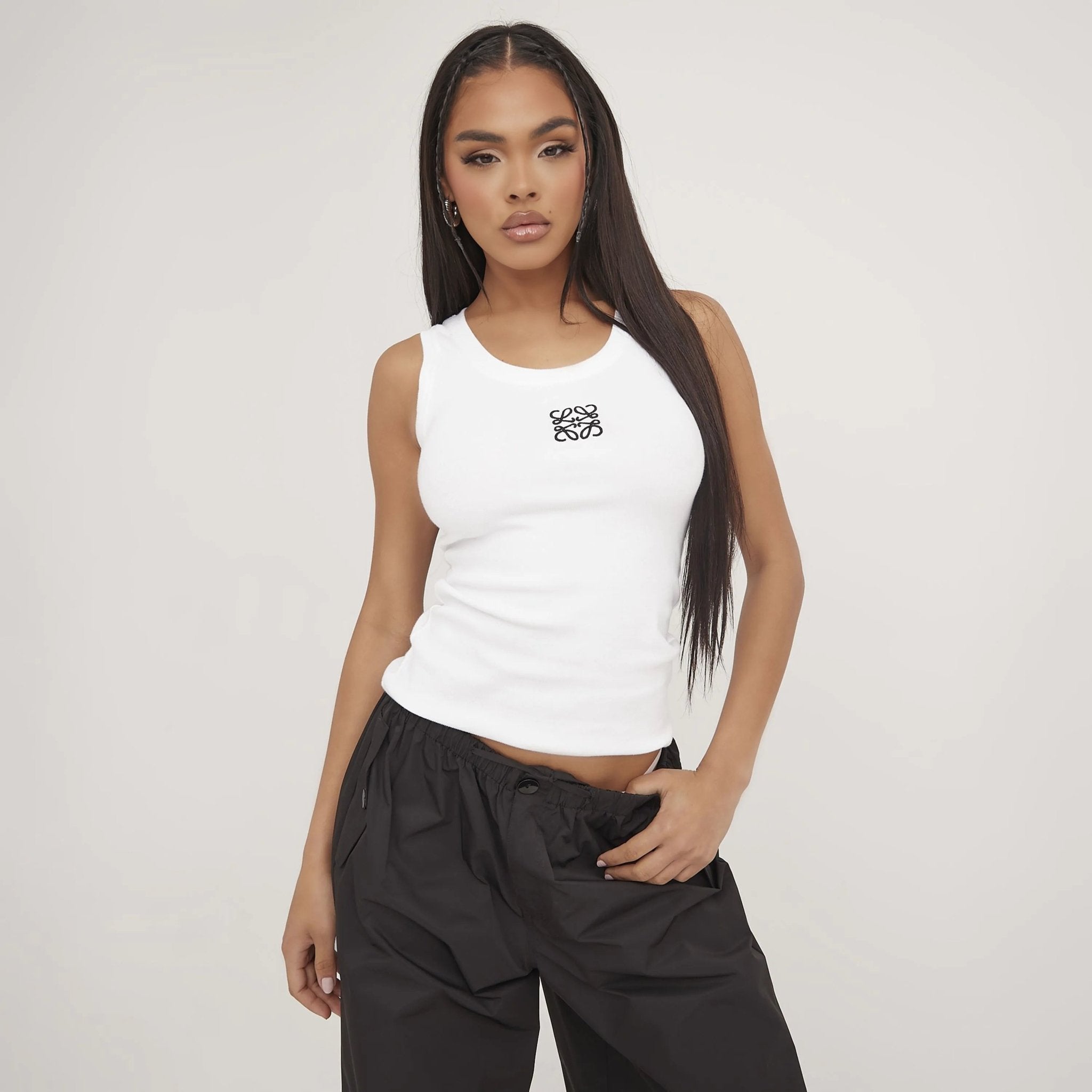 Lina | Geribbelde Tanktop met Borduring